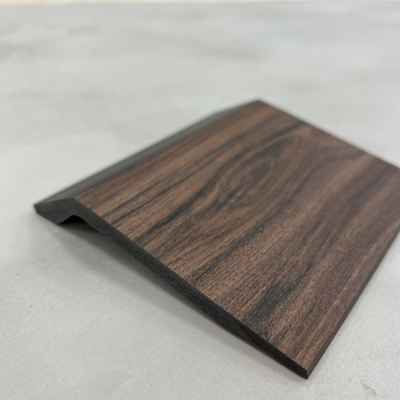Панель декоративная HIWOOD 2700*120*12мм LV141 BR395